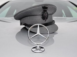 chauffeur hat hire