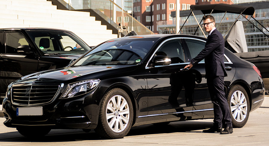 Hire A Chauffeur In London